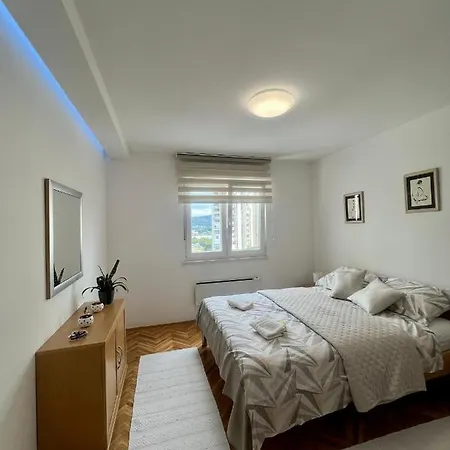 Jj Appartement *